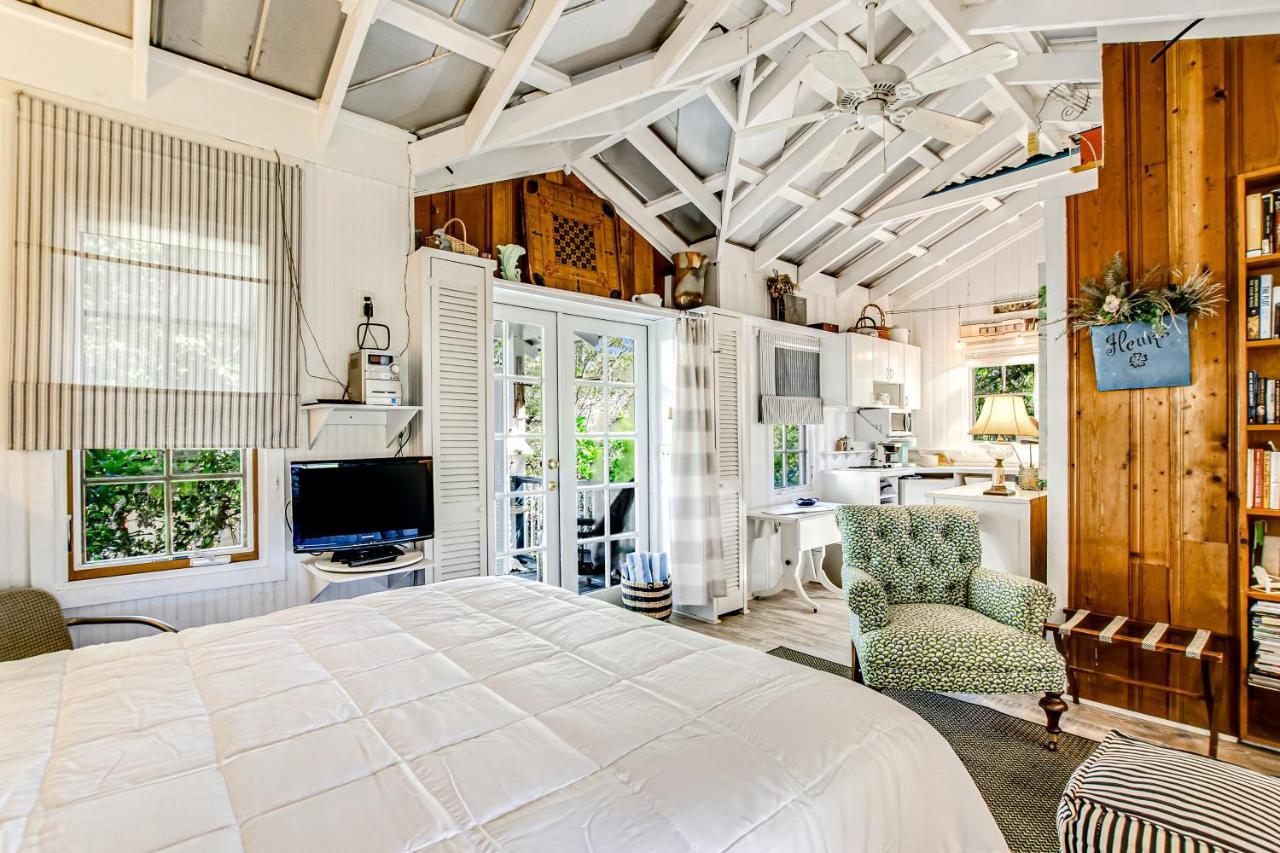 Hotel Baby Breezy Tree House Demere Park Exterior foto